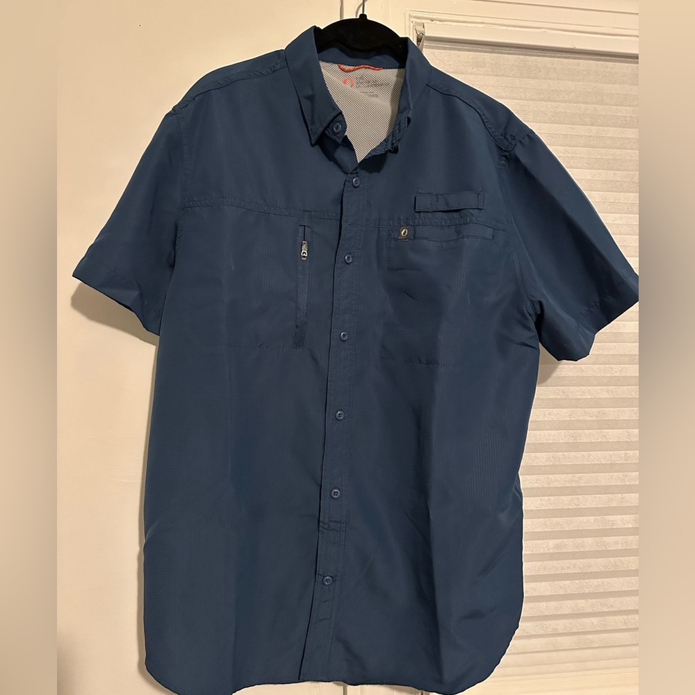 The American Outdoorsman Shirt Men’s Size Medium